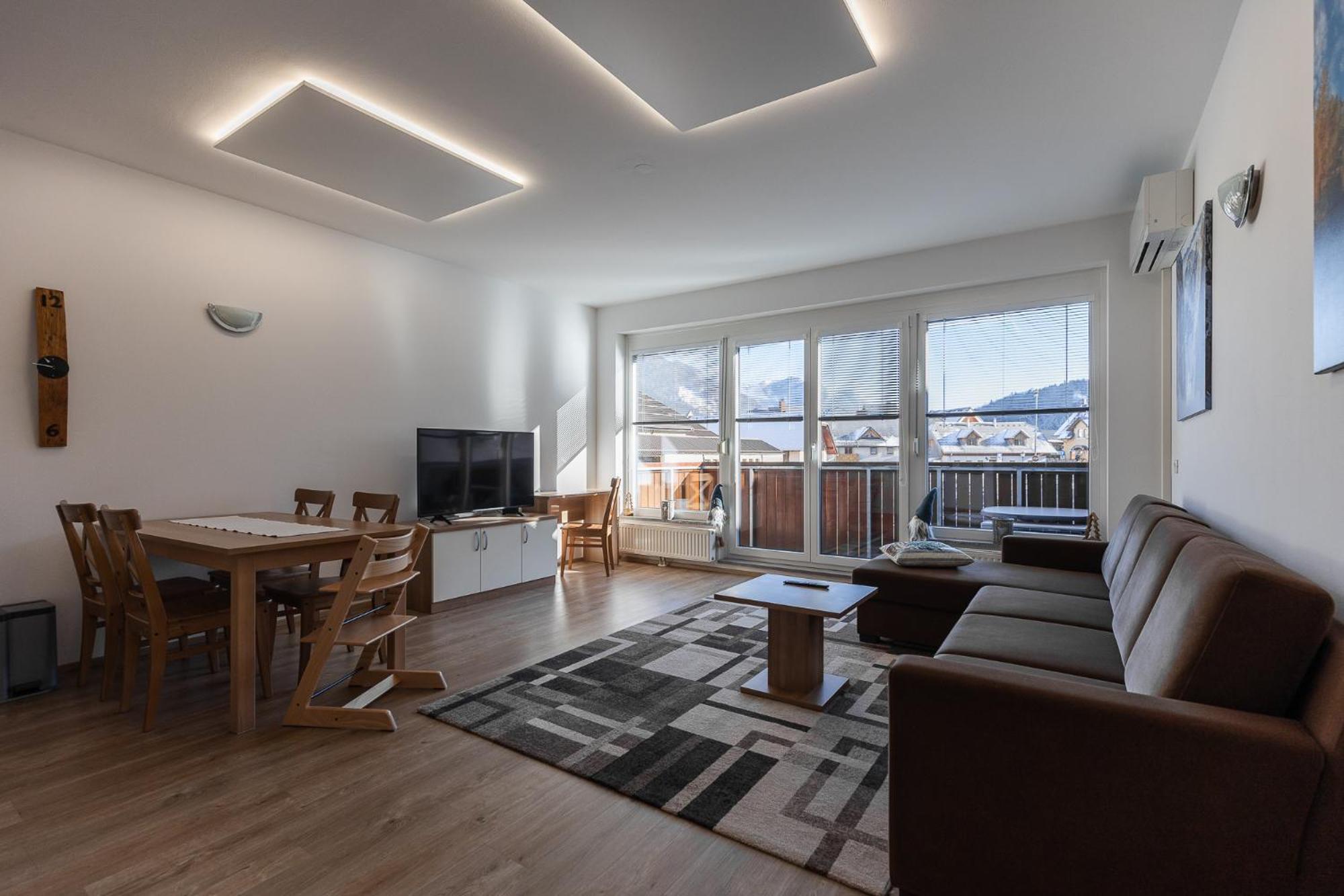 Apartma Planika كْرانْيِسكا غورا المظهر الخارجي الصورة